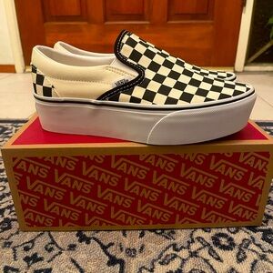 Vans classic slip on checkered stackform size 8.5
